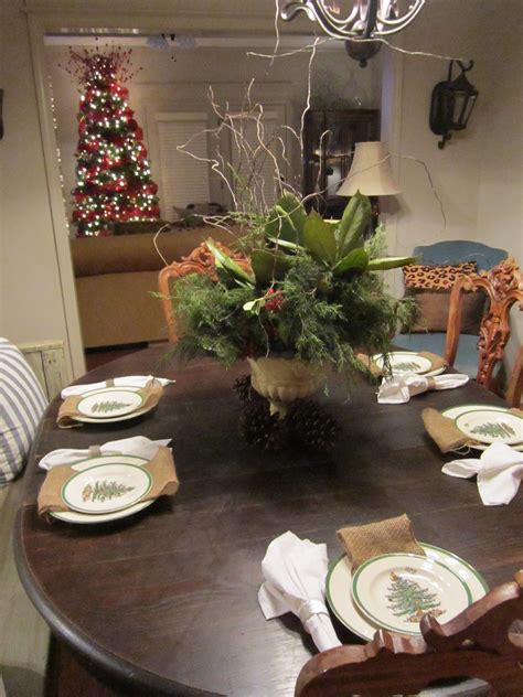 Vintage Finds Christmas Dining Room Table