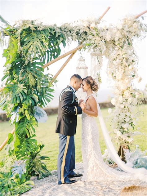 Hawaii Elopement Photographer Hawaii Elopement