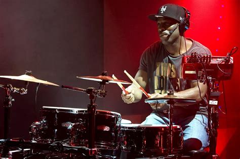 Beberapa contoh kata kata motivasi diri pada artikel ini bisa membantumu menentukan arah tujuan untuk menghadapi persoalan hidup. 41+ Kata Motivasi Tentang Bermain Drum | Kata48