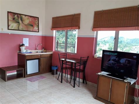 Jalan bukit merah, тайпин, малайзия. HOMESTAY SURIA APARTMENT BUKIT MERAH LAKE TOWN RESORT