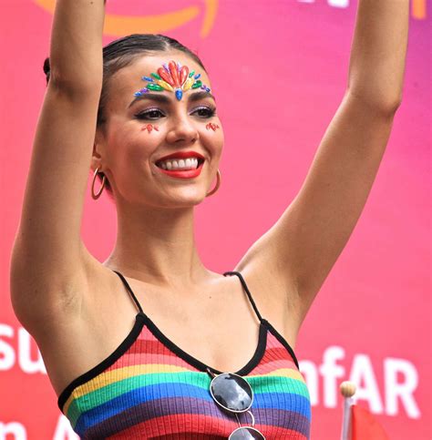 Victoria Justice 2018 Gay Pride Parade 39 Gotceleb