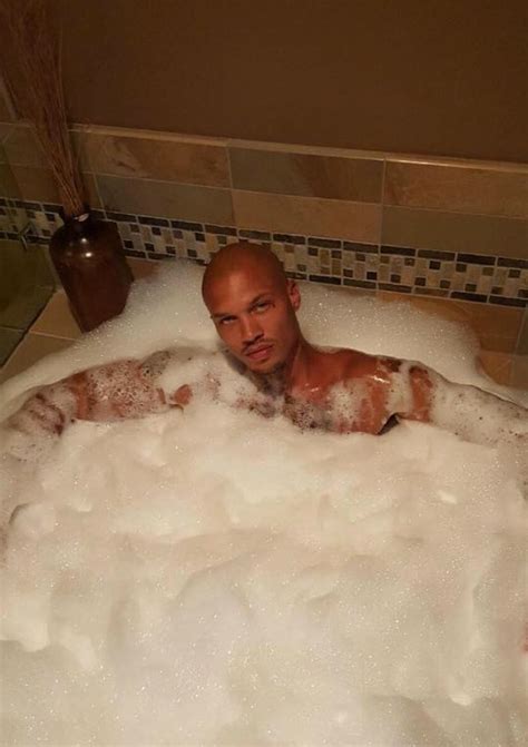 Pics Jeremy Meeks Shirtless Bubble Bath Hot Felon