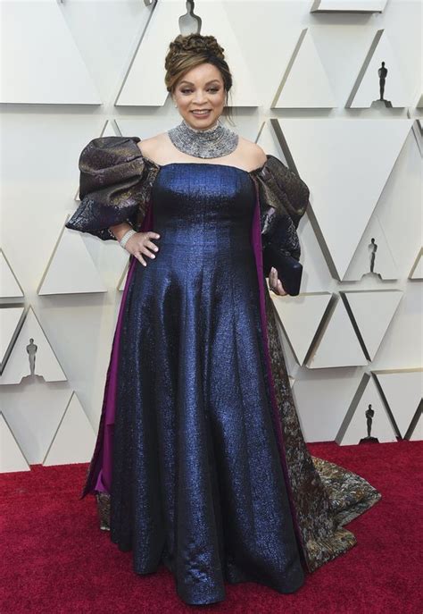 Black Panthers Ruth Carter Wins Oscar For Best Costume Design
