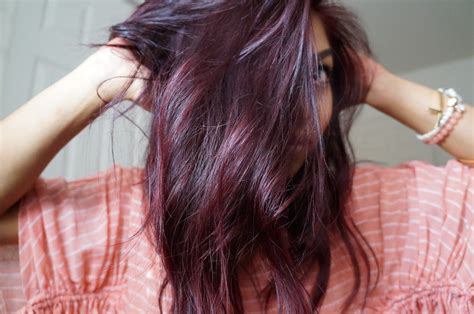 You can use this idea of black and burgundy hair and add some notes of creativity to your look. Teaseblendglam Beauty/Fashion/DIY && more!!: MY Burgundy ...