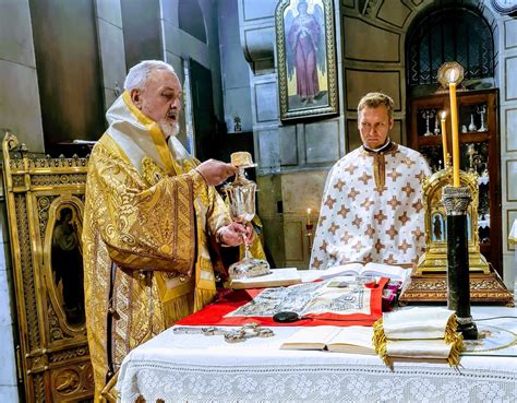 Εμμανουήλ, μετά από πρόσκληση του βασιλείου της σαουδικής αραβίας, όπου προεδρεύει του διοικητικού συμβουλίου του διεθνούς. Γαλλίας: "Η Γαλλία παρέμεινε σταθερή στις χριστιανικές της ...