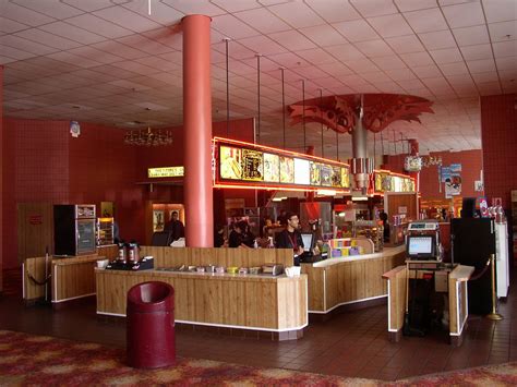 100 Movies, 100 Theaters: 50. How to Train Your Dragon