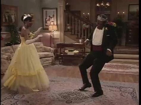 The perfect creep billcosby sleeping animated gif for your conversation. The Cosby Show Gif Filmsterren Bill Cosby Raven Symone ...