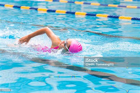 Girl Swimming In The Pool Free Stock Images Photos Sexiz Pix