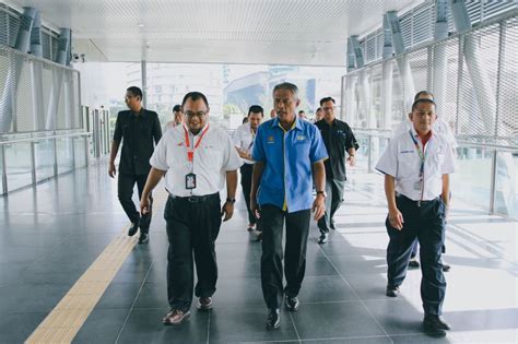 I asked someone recently to rate our mrt, where do we stand compared to others. DEPUTY FINANCE MINISTER I VISITS MRT SUNGAI BULOH-KAJANG ...