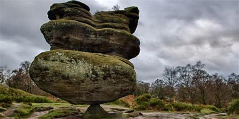 Benda benda ajaib di dunia pictures. Koleksi Gambar Aneh Dan Ajaib Di Dunia | GambarGambar.co