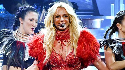 Britney Spears Strips Down To Her Underwear And Teases New Music