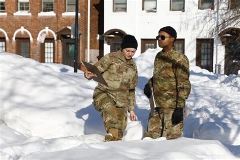 Buffalo Reopens Roads Thursday As Death Toll Grows The Horn News