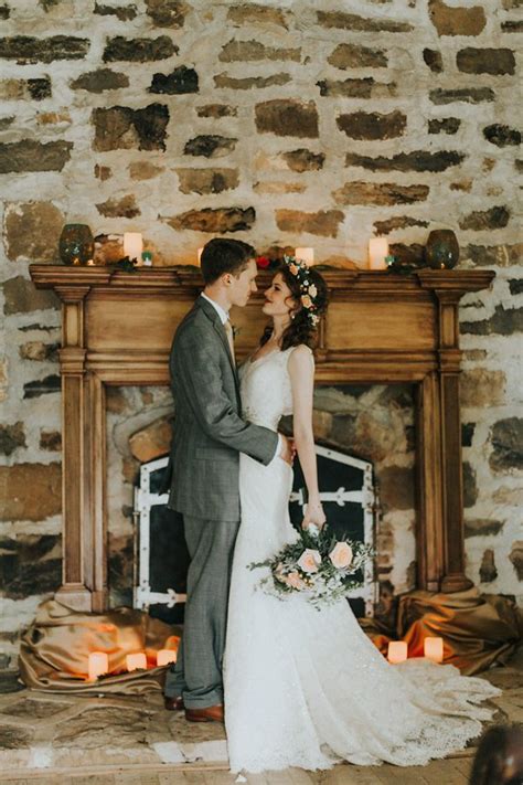 Dreamy Coral And Mint Missouri Wedding In The Woods Junebug Weddings