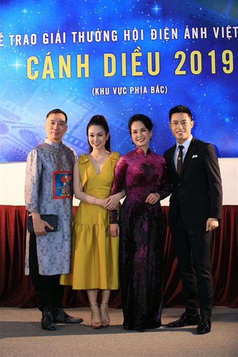 Xem phim nsnd lan hương, tổng hợp các bộ phim về nsnd lan hương. NSND Lan Hương diện áo dài quảng bá di sản Việt Nam | VTV.VN