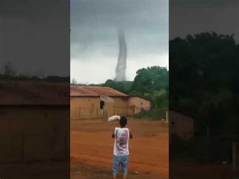 Pequeno tornado se formando em Baixa Grande do Piauí YouTube