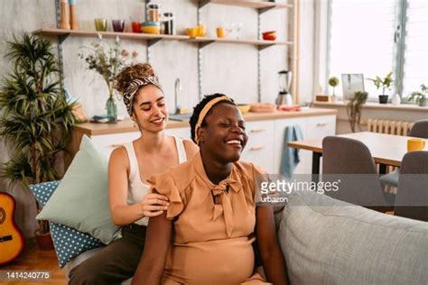 black women giving birth photos and premium high res pictures getty images