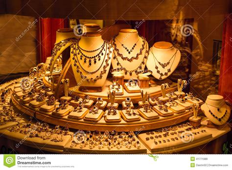 714 likes · 23 talking about this · 21 were here. Gold Jewelry Display In Store Window Stock Photo - Image ...