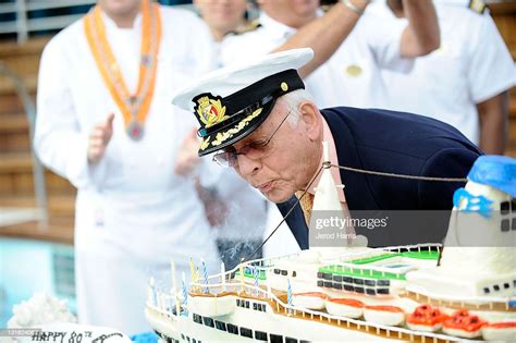 gavin macleod aka captain stubing from the love boat celebrates news photo getty images