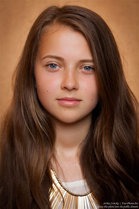 Pretty 15 Year Old Girl Bildbanksfoton Och Bilder Getty Images Photos