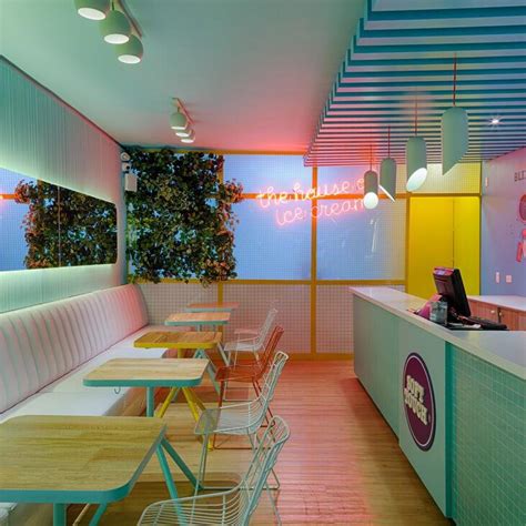 Interior Ice Cream Shop Decoration Ideas
