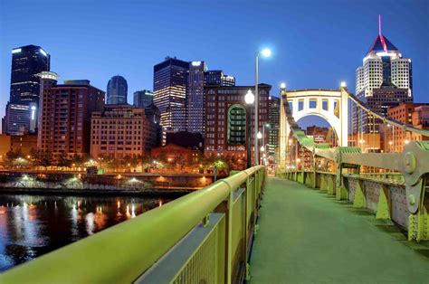 Travel Fitness: Running and Paddling in Pittsburgh - Life is Suite