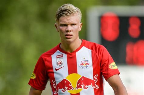 He plays as a striker. Solskjaer dismisses talk about Erling Haaland transfer ...