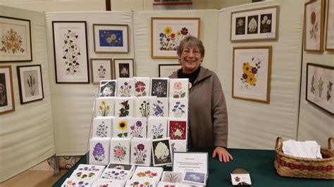 Vermont Pressed Flowers Heads to Woodstock! | Pressed flowers, Pressed flower art, Framed floral art