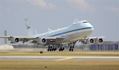Boeing 747 100sr Shuttle Carrier Aircraft Sca N911na Nasa 911 At