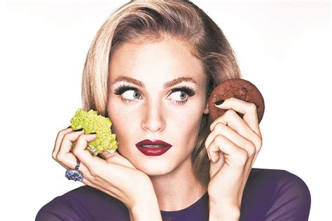 Mindful Eating: A Path to Stress Reduction and Improved Digestion - niood