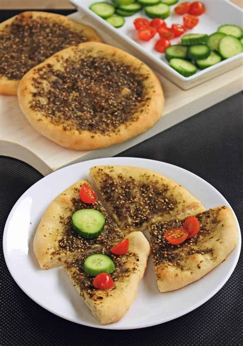 Middle Eastern Flatbread Recipe How To Make Manaeesh Lebanese