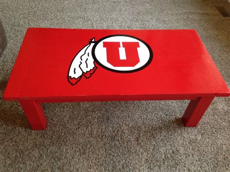 For both the tables, we used minwax stain in the color weathered oak. Tryde Coffee Table | Ana White