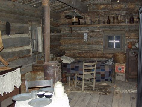 Interior 1870 Cabin Log Cabin Interior Cabin Interiors One Room