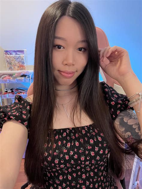 [over18] I’m feeling very grateful today ☺️ wbu? - Shemale 7