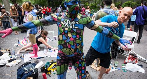 Nsfw Photos Totally Naked People Got Painted In Midtown Nyc Gothamist