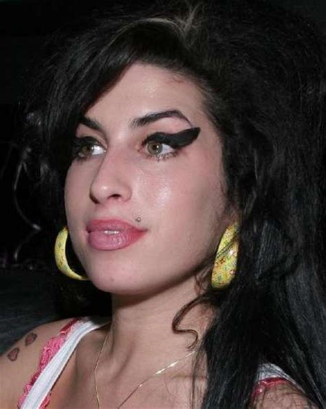 Shop affordable wall art to hang in dorms, bedrooms drawing. Pete Doherty to auction Amy Winehouse painting | OK! Magazine