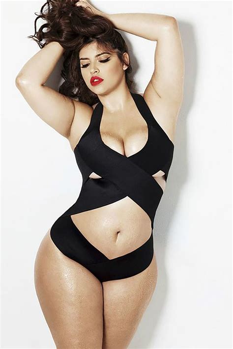 The model explicates the pictures with: Plus-Size Model Will be the First in Victoria's Secret Angel?