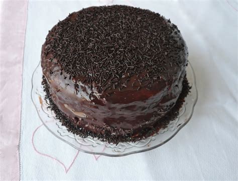 *do you think the fish is cooking now? Prestigio - Chocolate and coconut cake - Hot and Chilli