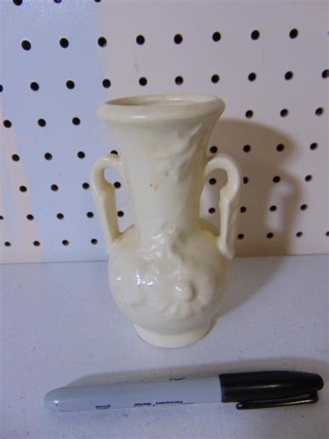 Shop the latest pottery vase deals on aliexpress. Vintage White Pottery Vase, marked USA | Alexandria ...