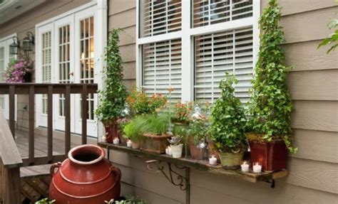 Our wood planters can come in natural unfinished cedar and birch bark wrapped finishes or as dark painted planters. 20 Gorgeous DIY Window Flower Box Planters To Beautify ...