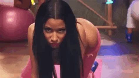 Search, discover and share your favorite calzon chino gifs. Los momentos más WTF! del 2014 - E! Online Latino - MX