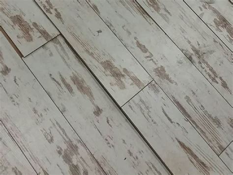 How To Repair Bubbled Or Buckled Laminate Flooring