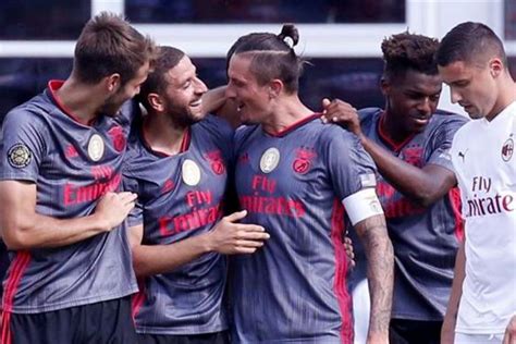 We did not find results for: Folha de Maputo - Notícias - Desporto - Benfica no grupo G ...