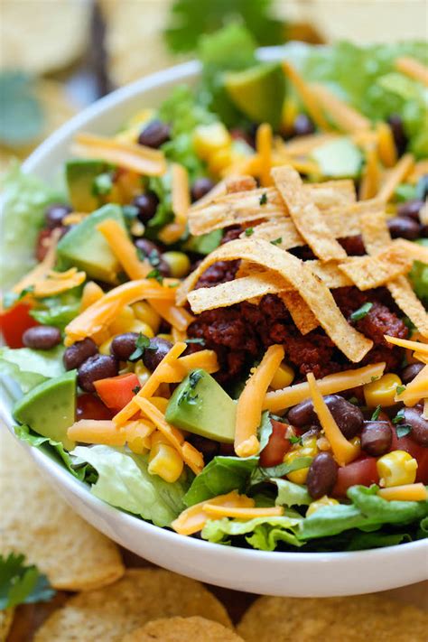 10 Elevated Taco Salad Recipes To Celebrate Cinco De Mayo With Tonight