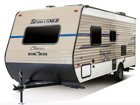 Lance travel trailers are america's fastest growing rv trailers brand and repeat dsi award winner for quality offering 10 travel trailer floor plans. Best Travel Trailers Under 5,000 Lbs.