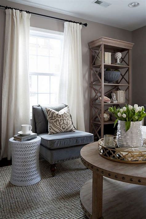 Luckily for you, we've found 29 living room curtain ideas to get you thinking of your space in a whole new light. 91 Awesome Modern Farmhouse Curtains for Living Room Decorating Ideas - dekorationcity.com