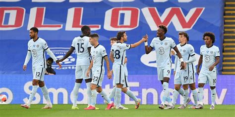 Berikut adalah jadwal siaran langsung mu vs chelsea. Jersey Tandang Chelsea Diejek Mirip Piyama dan Kopaja, Dipuji Karena Unik - Bola.net