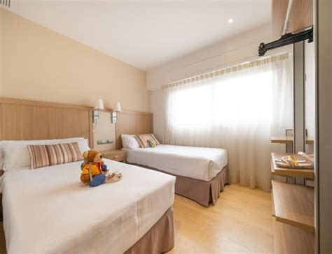 Bonito apartamento en castelldefelsbonito apartamento de 1 habitación matrimonial mas sofá cama a 3 calles de la playa de castelldefels. Apartamentos en Castelldefels Playa - Maritim Apartaments