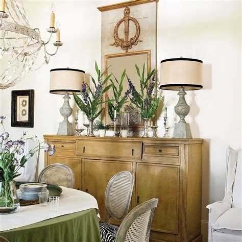 10+ Dining Room Sideboard Decor Ideas