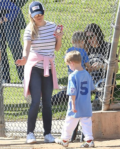 Reese Witherspoon Enjoys A Day Out With Son Tennessee Daily Mail Online