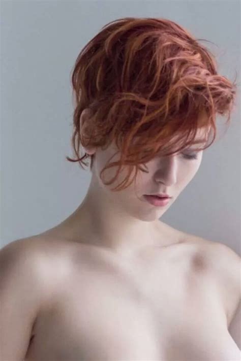 ホットプチの赤毛 プライベート写真自家製ポルノ写真